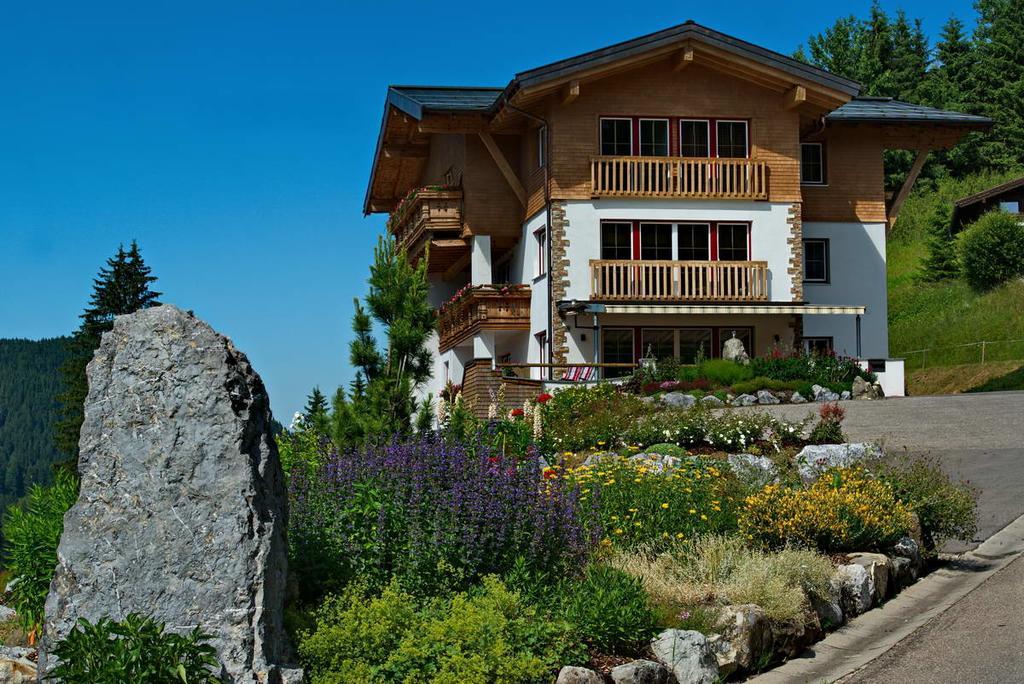 Ferien-Schloessle Michaela Apartment Riezlern Exterior foto