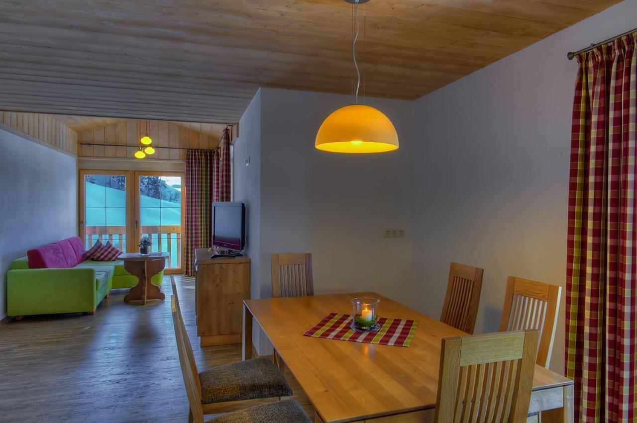 Ferien-Schloessle Michaela Apartment Riezlern Cameră foto