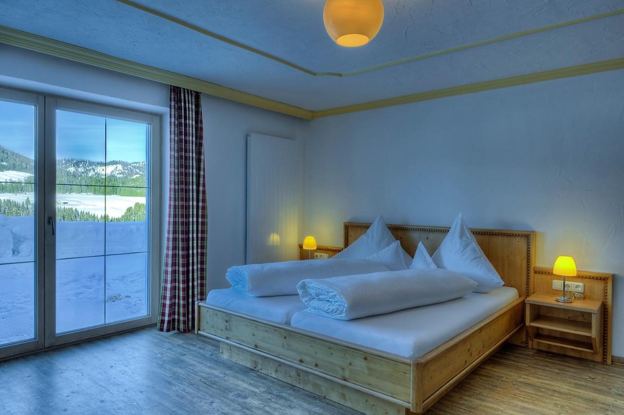 Ferien-Schloessle Michaela Apartment Riezlern Cameră foto